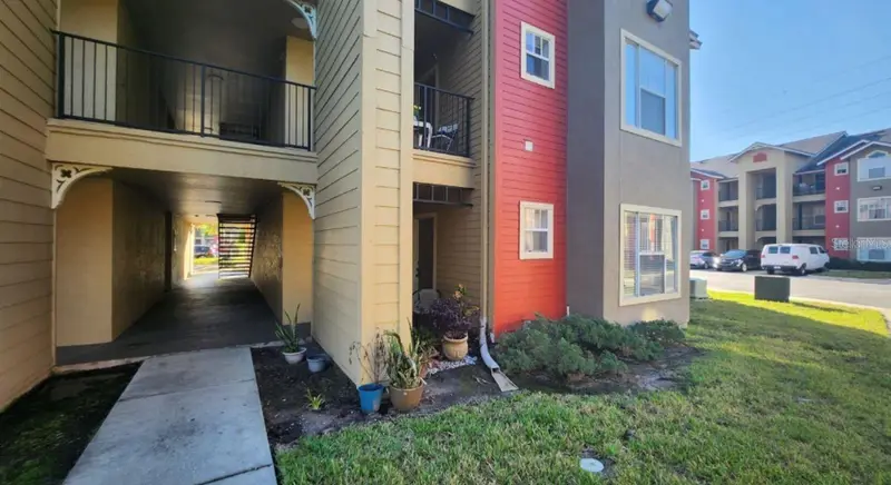 2207 Antigua Pl #718, FL