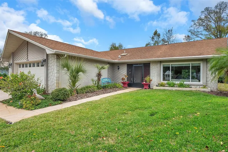 1658 Macdonnell Ct, FL