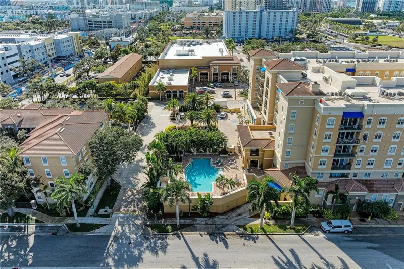 1064 N Tamiami Trl #1304, FL