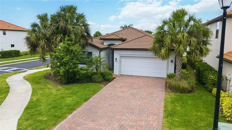 19345 Cruise Dr, FL