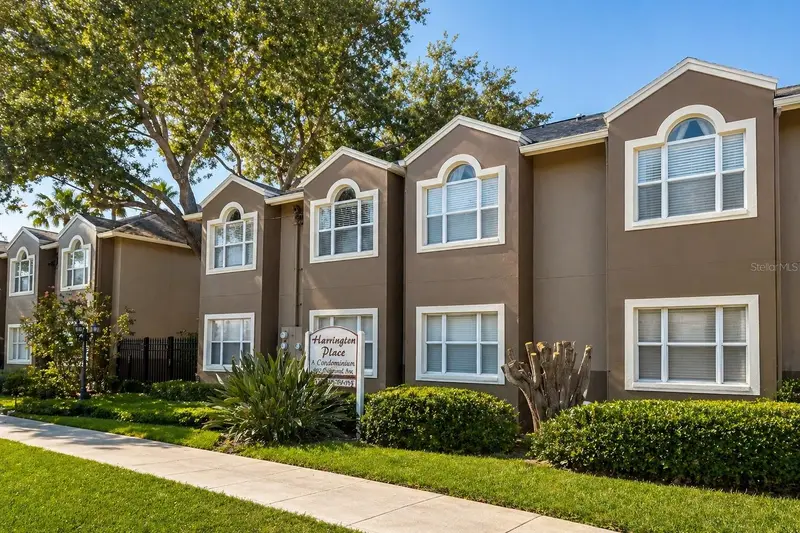 607 S Westland Ave #19, FL