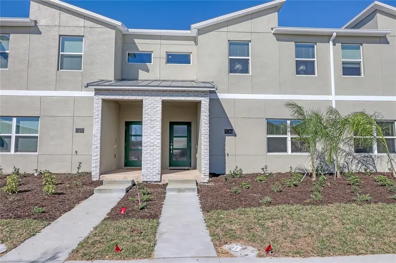 1136 Kingsbarn St, FL