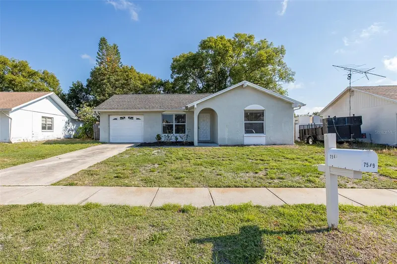 7549 Ivory Ter, FL