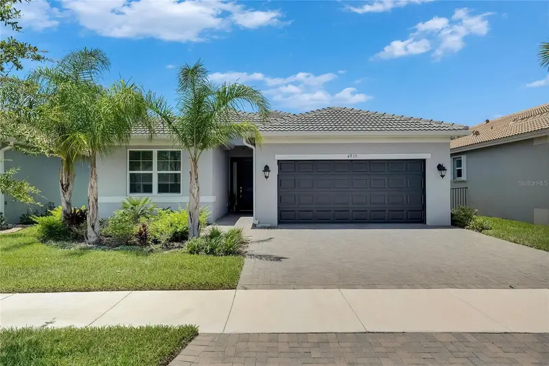 4915 Sienna Isles Ave, FL