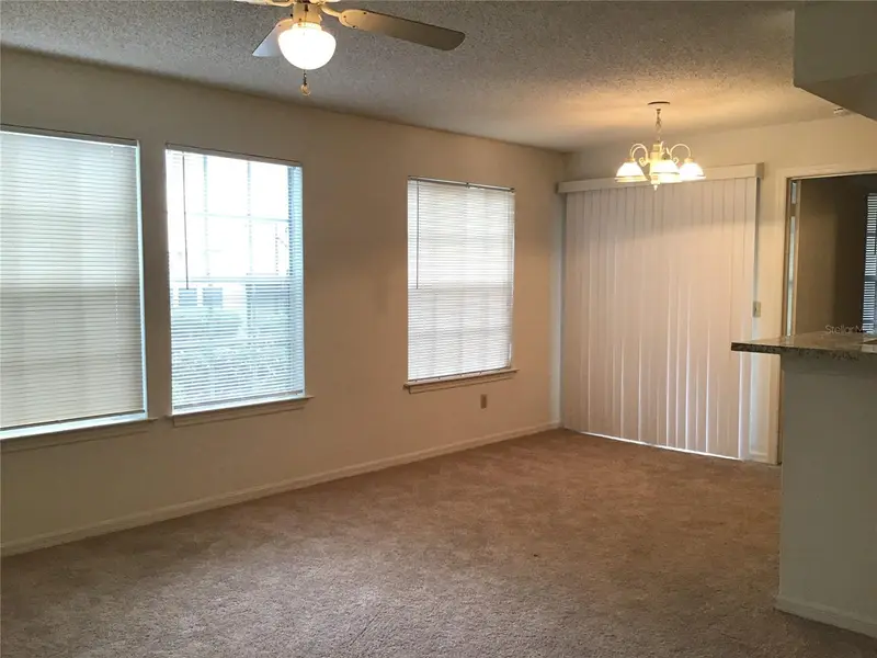 1029 S Hiawassee Rd #2412, FL