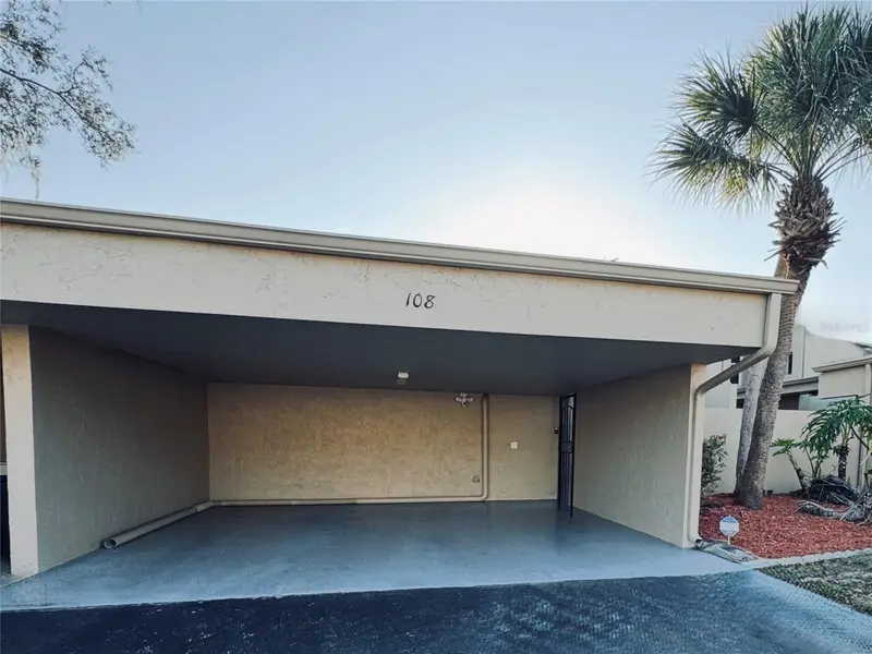 108 Madrid Dr #D, FL