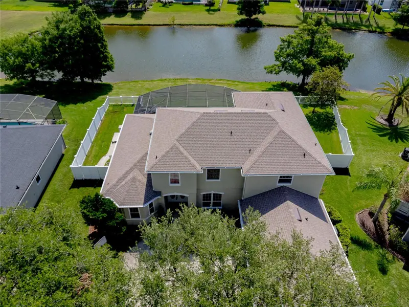 713 Cedarwood Ct, FL