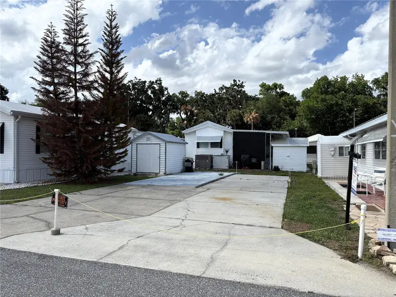 446 Citrus Ridge, FL