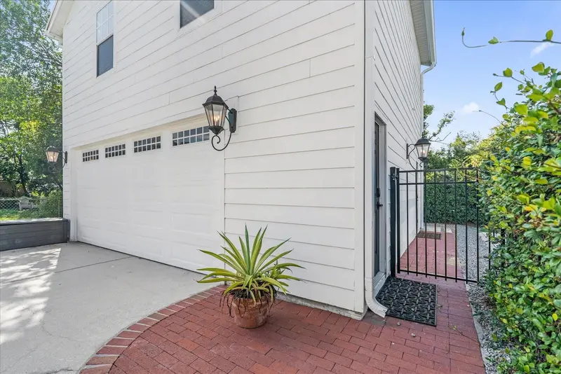 1812 Westmoreland, FL