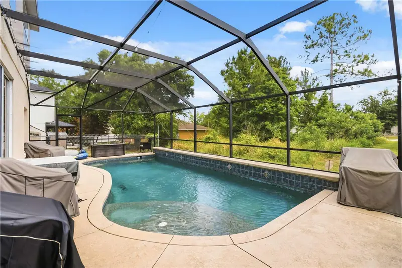 106 Bonito Way, FL