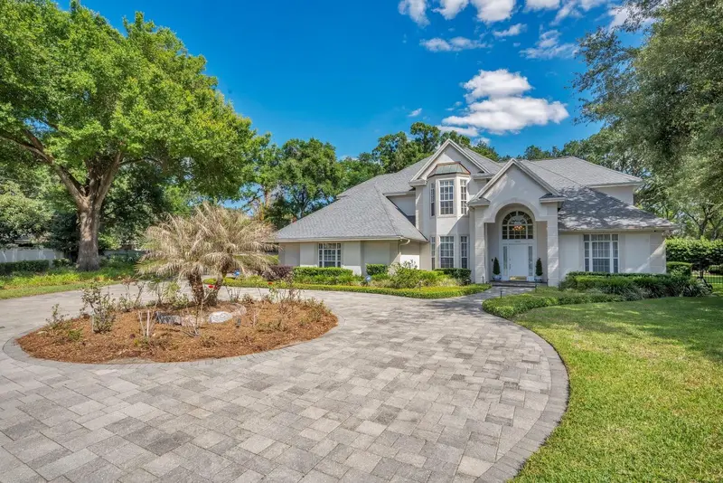 1451 Hollingsworth Oaks Dr, FL