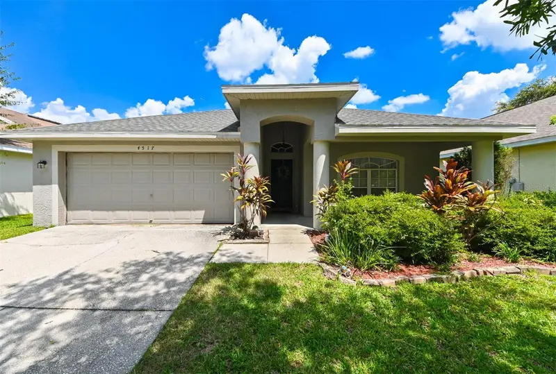 4517 Wild Plum Ln, FL