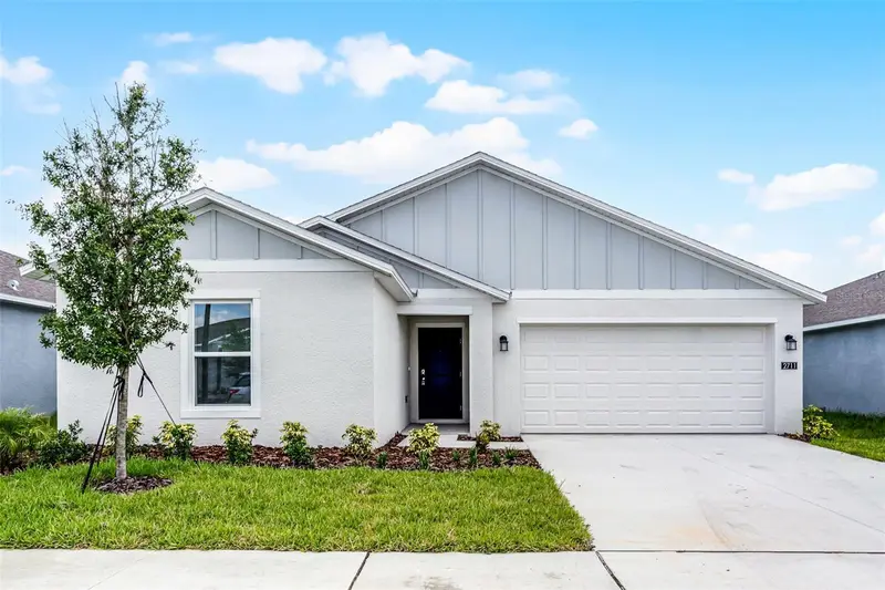 2711 Pioneer Trl, FL