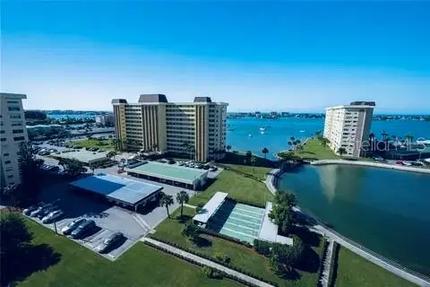 4575 Cove Cir #1105, FL
