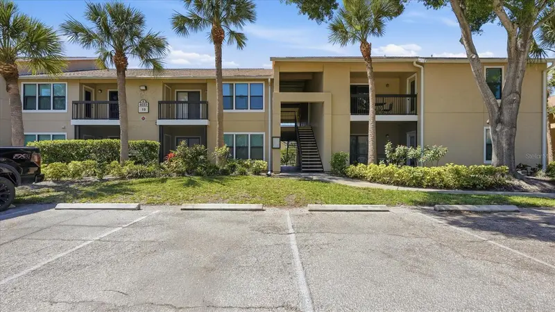 4033 Crockers Lake Blvd #28, FL