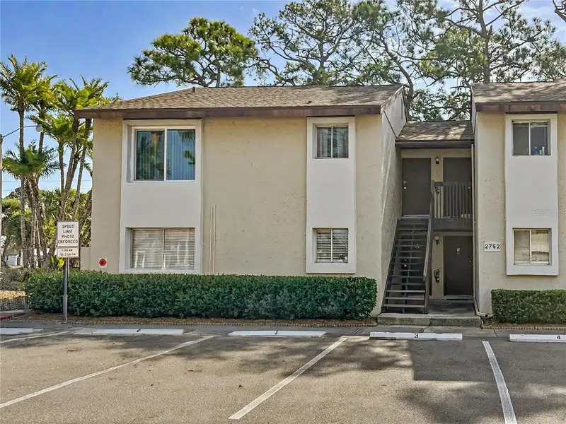 2752 Hidden Lake Blvd #2752, FL