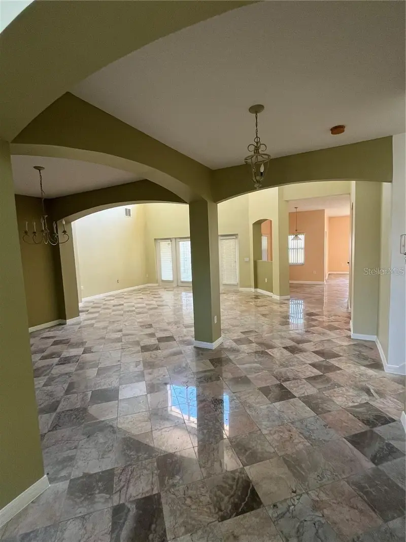 3557 Valleyview Dr, FL