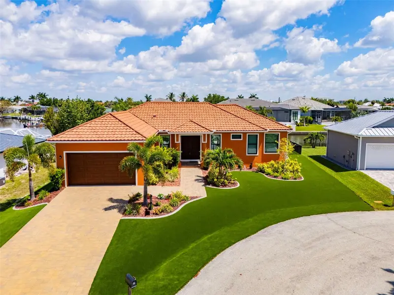 470 Sorrento Ct, FL