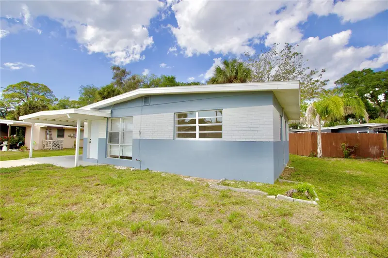7308 Royal Palm Dr, FL