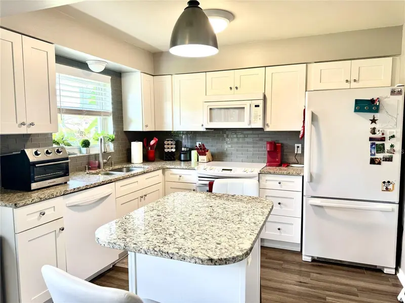 6997 Versailles N #N/A, FL