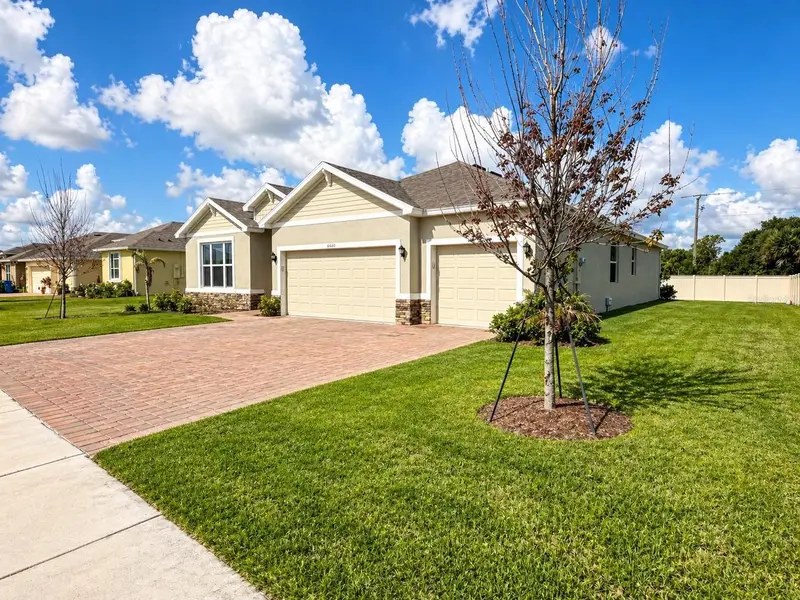 6860 Cameo Dr, FL