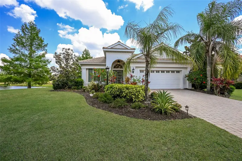15422 Helmsdale Pl, FL