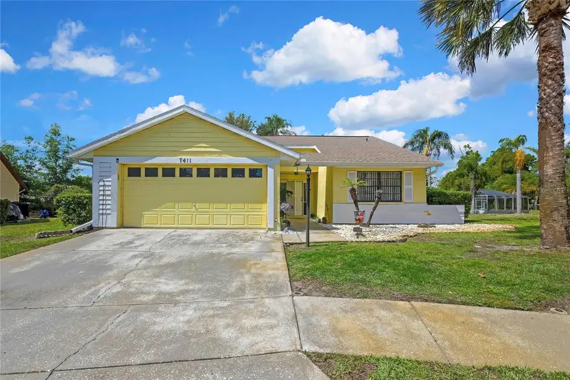 7411 Baltusrol Dr, FL