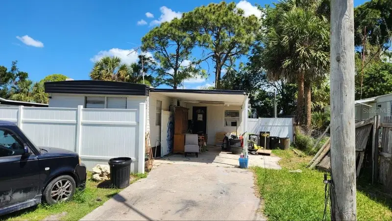 6519 Margaret Dr, FL