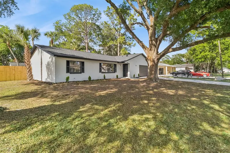 5170 Andover St, FL