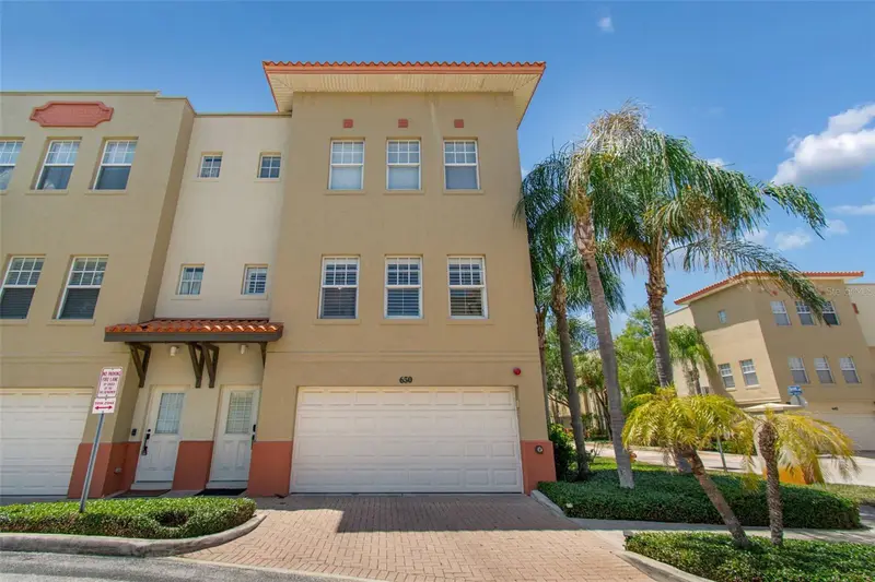 650 Siren Wind Ln, FL