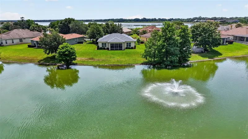 10180 Lake Miona Way, FL