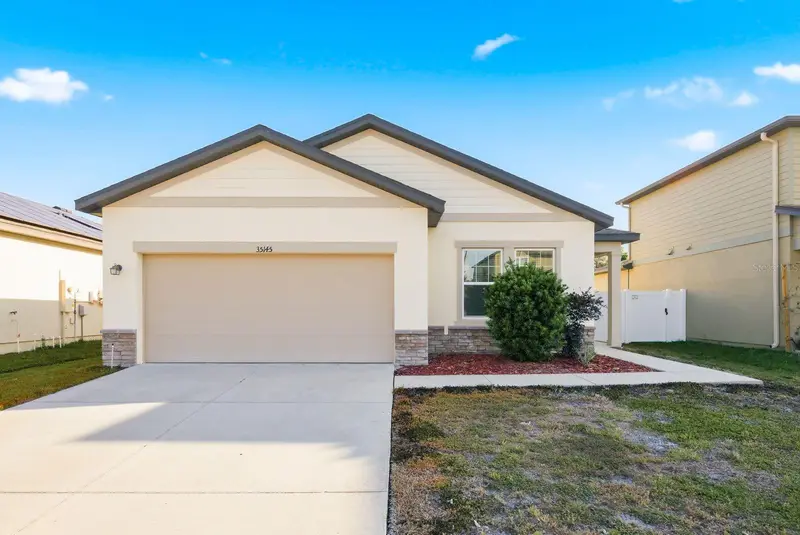 35145 Daisy Meadow Loop, FL