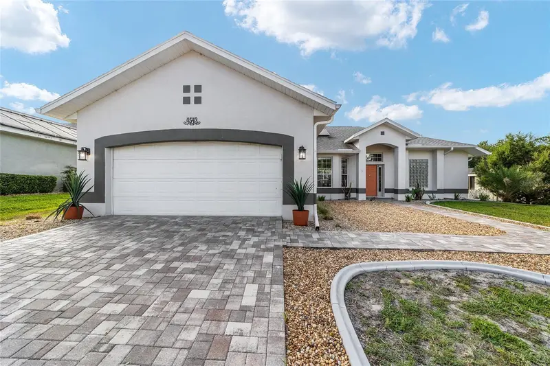 4543 N Jademoor Dr, FL