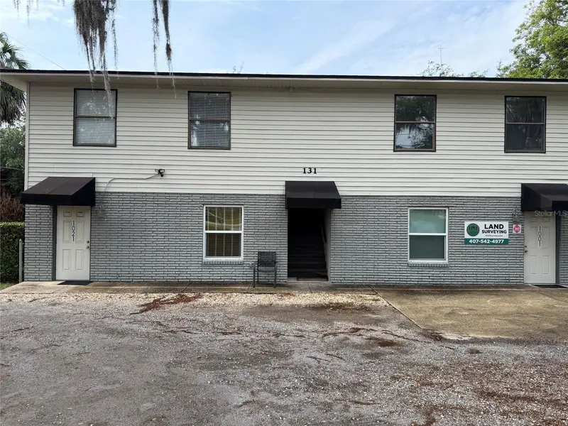 131 W Broadway St #1001, FL
