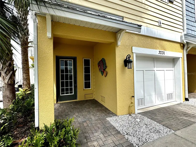 3231 Nautical Pl S, FL