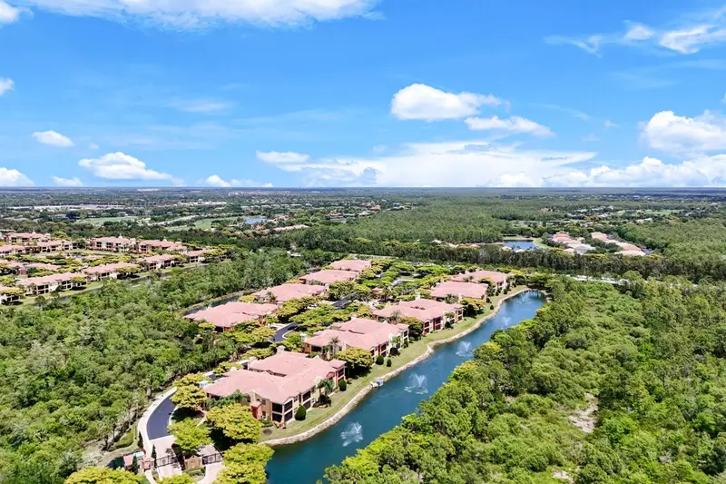 8721 Piazza Del Lago Cir #205, FL