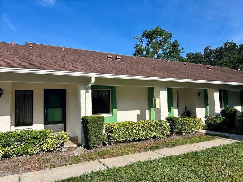 2514 Royal Pines Cir #25d, FL