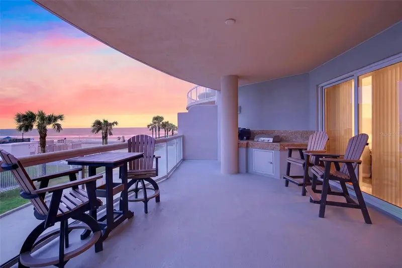 3703 S Atlantic Ave #204, FL