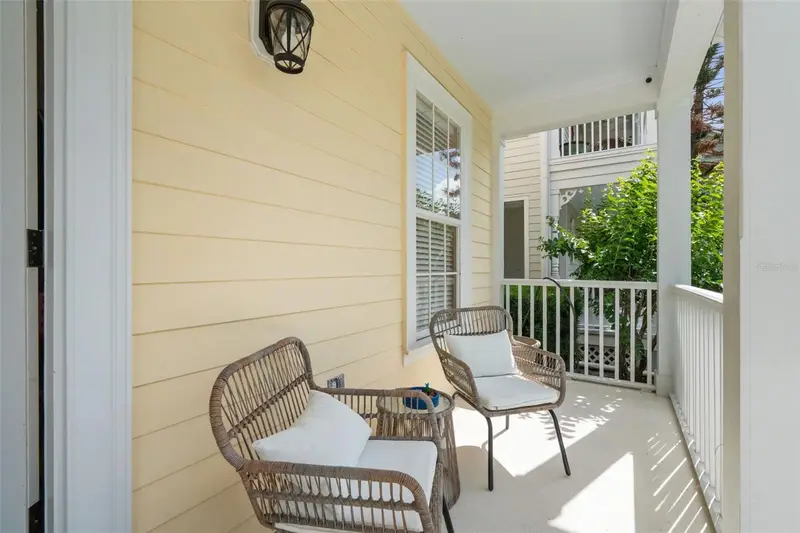 206 Norfolk Pl, FL
