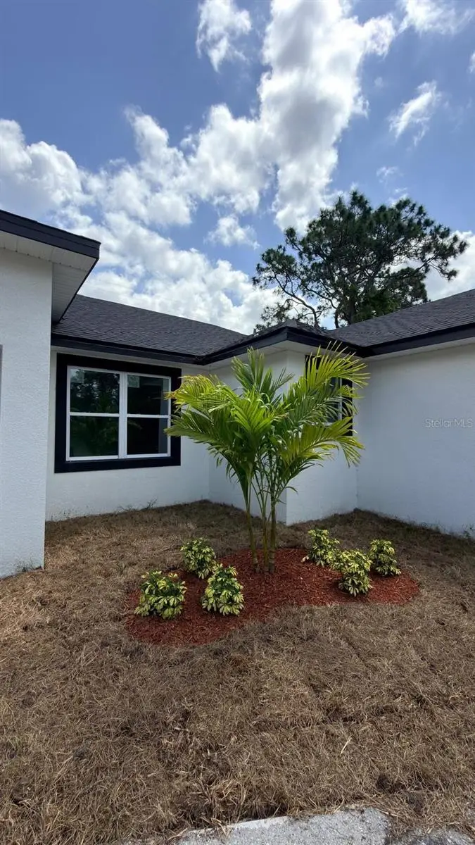 2693 Jeannin Dr, FL