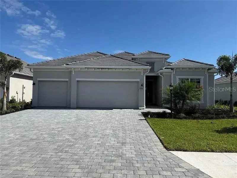 5531 Lightning Whelk, FL