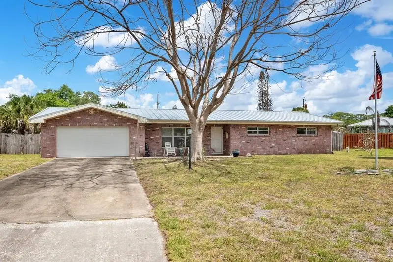 7615 Northern Oak St, FL