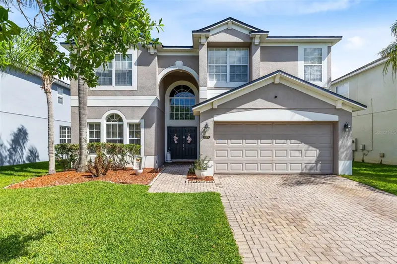 529 Cortona Dr, FL