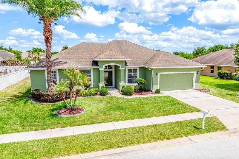 116 Mandolin Dr, FL
