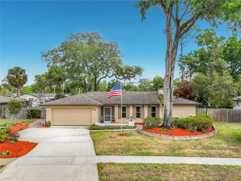 105 Cedar Oak Trl, FL