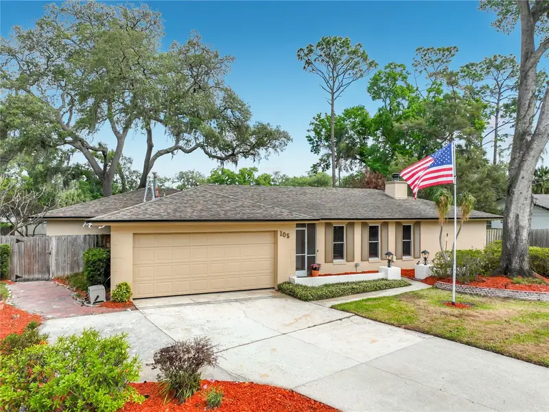105 Cedar Oak Trl, FL