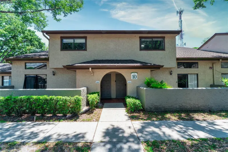 6262 142nd Ave N #1004, FL
