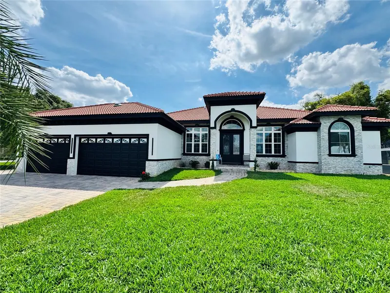 803 Lake Jessie Dr Dr, FL