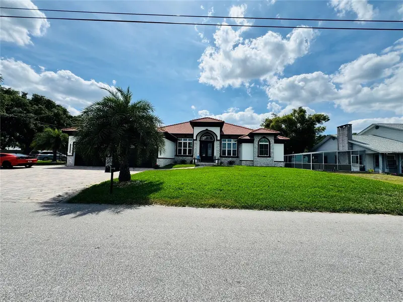 803 Lake Jessie Dr Dr, FL
