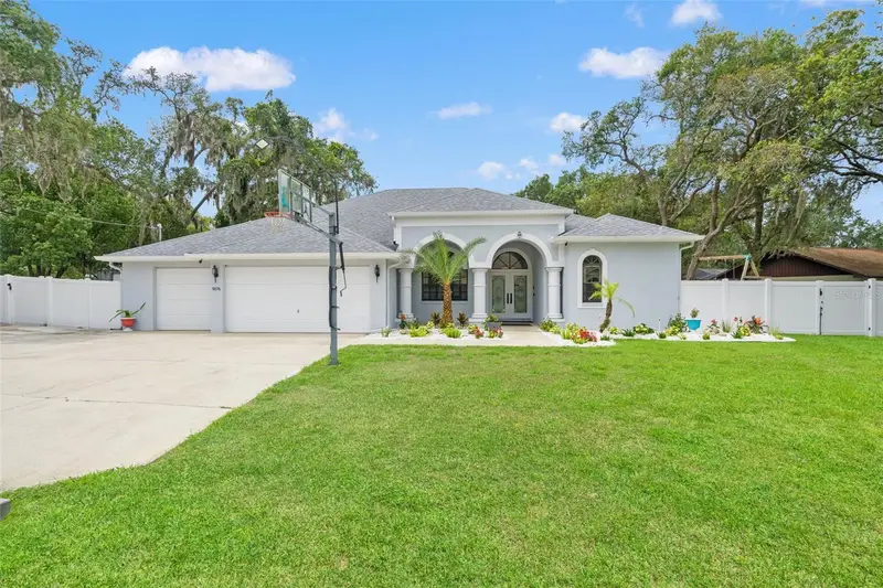 9076 Gallup Rd, FL